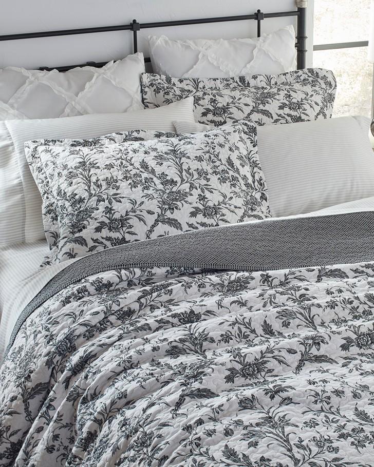 https://www.lauraashleyusa.com/cdn/shop/products/amberley-quilt-set-266508.jpg?v=1636758317