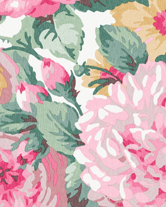 Aveline Rose Wallpaper - Close up view of wallpaper