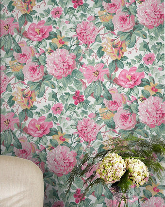 Aveline Rose Wallpaper - View of wallpaper on the wall