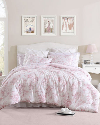 Delphine Pink Comforter Set Full view of comforter and shams