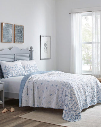 Flora Blue Quilt Set - Laura Ashley