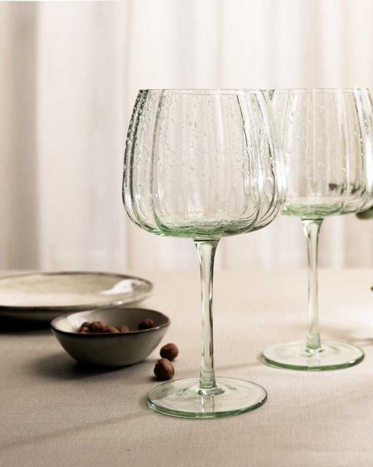 https://www.lauraashleyusa.com/cdn/shop/products/green-set-of-4-balloon-glass-set-384937.jpg?v=1689099003