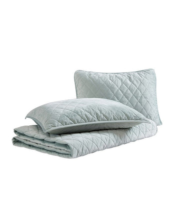 Green Velvet Diamond Stitch Quilt Bonus Set: View of quilt folded with 2 shams