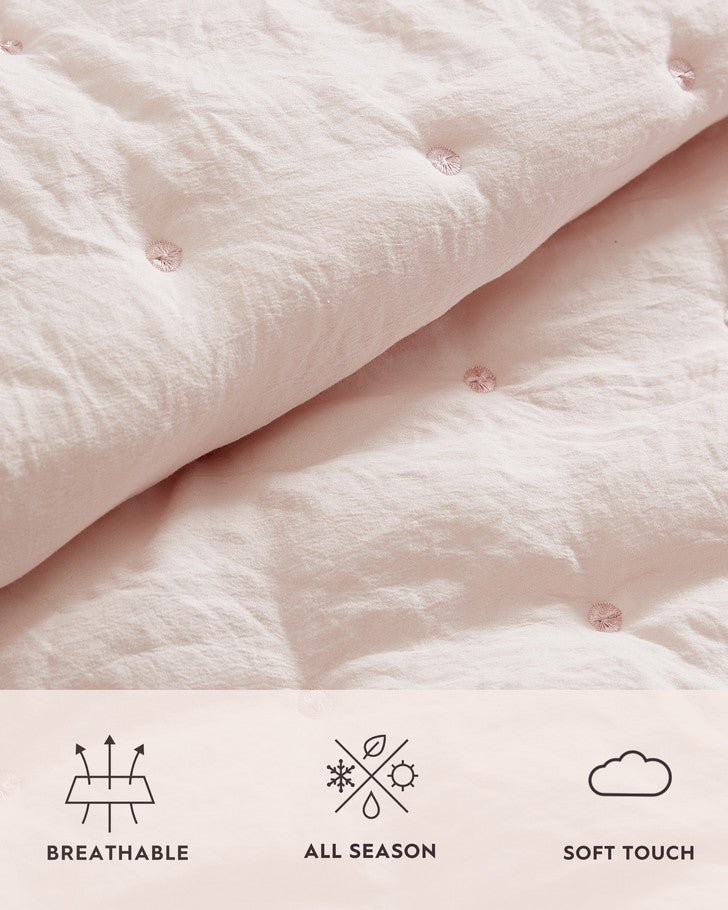 Hailee Pink Microfiber Quilt Set