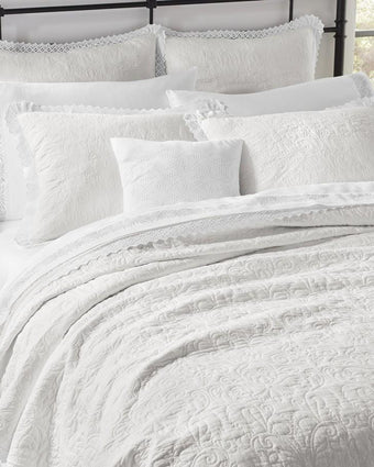 Heirloom Crochet White Quilt Set - Laura Ashley