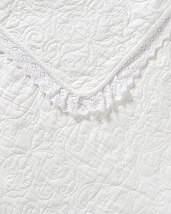 Heirloom Crochet White Quilt Set - Laura Ashley