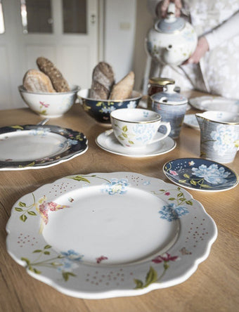 Heritage Cobblestone Pinstripe Set of 4 Scalloped Plates - Laura Ashley