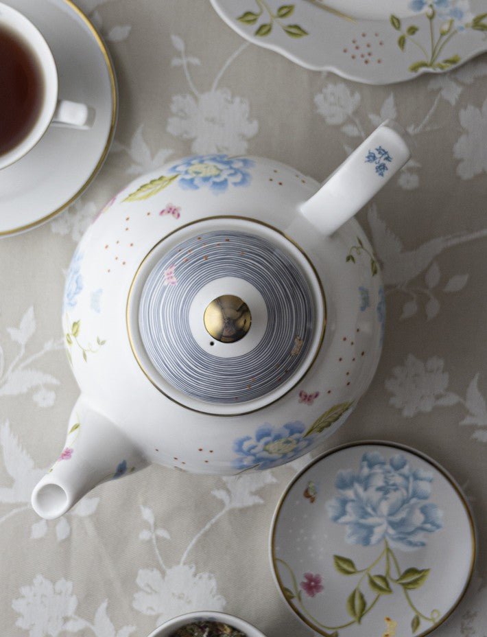 Heritage Collection Elveden White Teapot