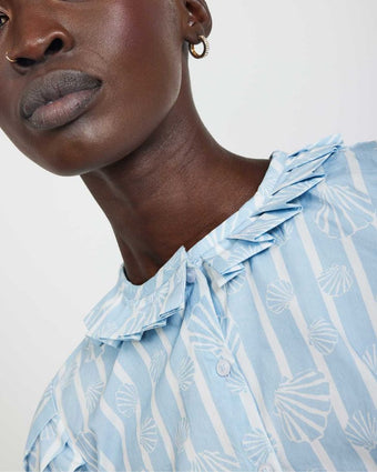 Wynn Blouse close up view neckline detail of blouse