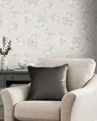Igerna Natural Wallpaper - View of wallpaper on a wall