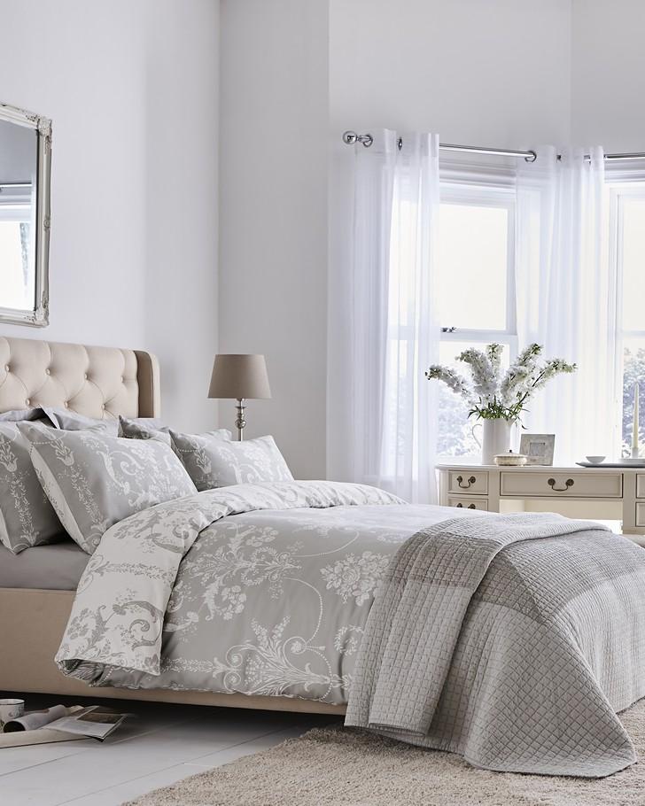 Josette Dove Grey Duvet Bedset - Laura Ashley