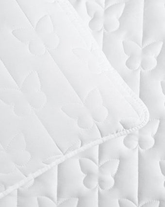 Kids Butterfly Kiss White Microfiber Reversible Quilt Set - Close up view of quilt design