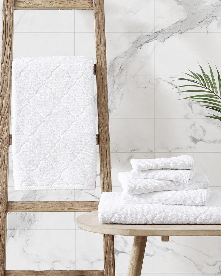 https://www.lauraashleyusa.com/cdn/shop/products/maude-jacquard-white-6-piece-towel-set-535838.jpg?v=1681363157