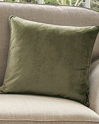 Nigella Hedgerow Velvet Cushion