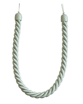Rope Tieback - Hedgerow - Full view of tieback