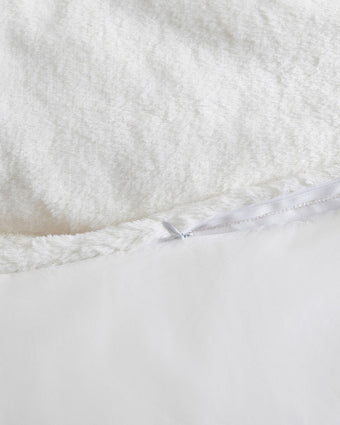 Solid Faux Fur Natural Duvet Cover Set - Close up view of zipper closure on duvet cover