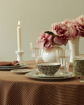 Giftset 4 6 Inch Bowls -  View of a bowl on a table setting