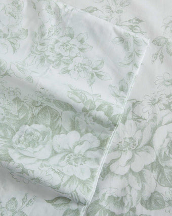 Toile Delight Green Cotton Percale Sheet Set close up of print
