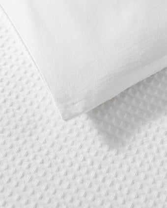 Waffle Pique White Duvet Cover Set View of front and reverse of duvet