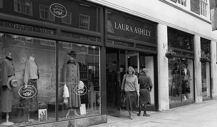 Laura Ashley, Elegant Bedding and Wallpaper